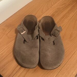 Birkenstock Boston Suede Mules